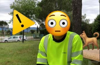Hommes en jaune